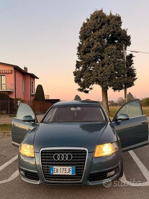 Usata Audi A6 Advanced 140 CV (102 kW) 2010 Blu Berlina