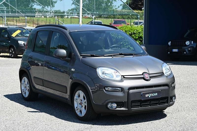 Usata Fiat Panda City Life 69 CV (50 kW) 2023 Grigio Utilitaria