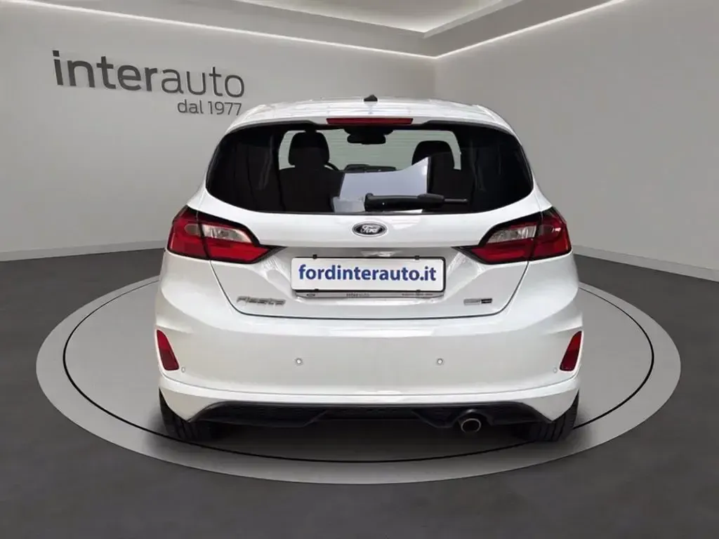 Usata Ford Fiesta ST-Line 125 CV (91 kW) 2023 Frozen white Utilitaria