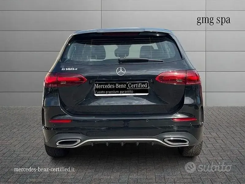 Usata Mercedes B180 AMG line 116 CV (85 kW) 2024 Nero Utilitaria