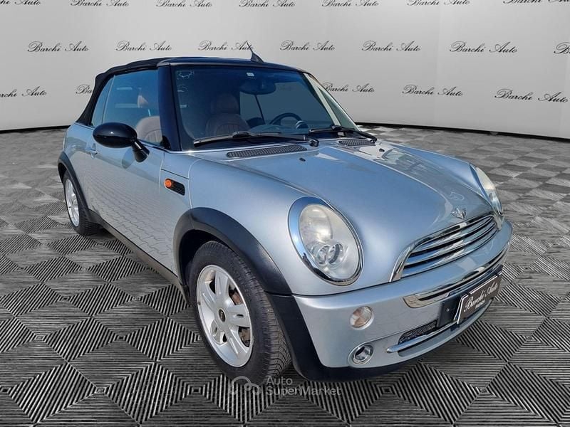 Usata Mini One Cabriolet 90 CV (66 kW) 2007 Argento Cabrio