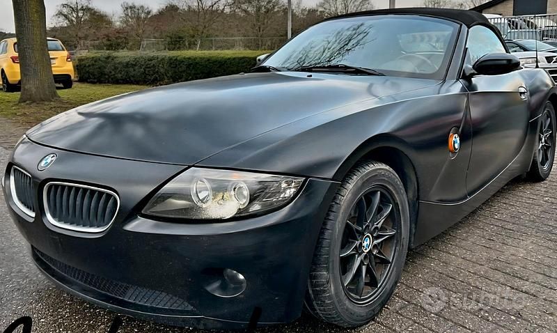 Usata BMW Z4 170 CV (125 kW) 2004 Nero Cabrio