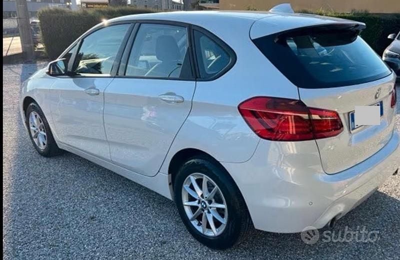 Usata BMW 218 Active Tourer 2020 Bianco Monovolume