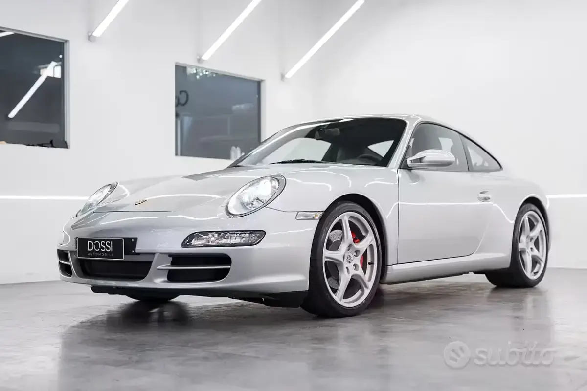 Usata Porsche 911 Carrera S 355 CV (261 kW) 2006 Grigio Coupé