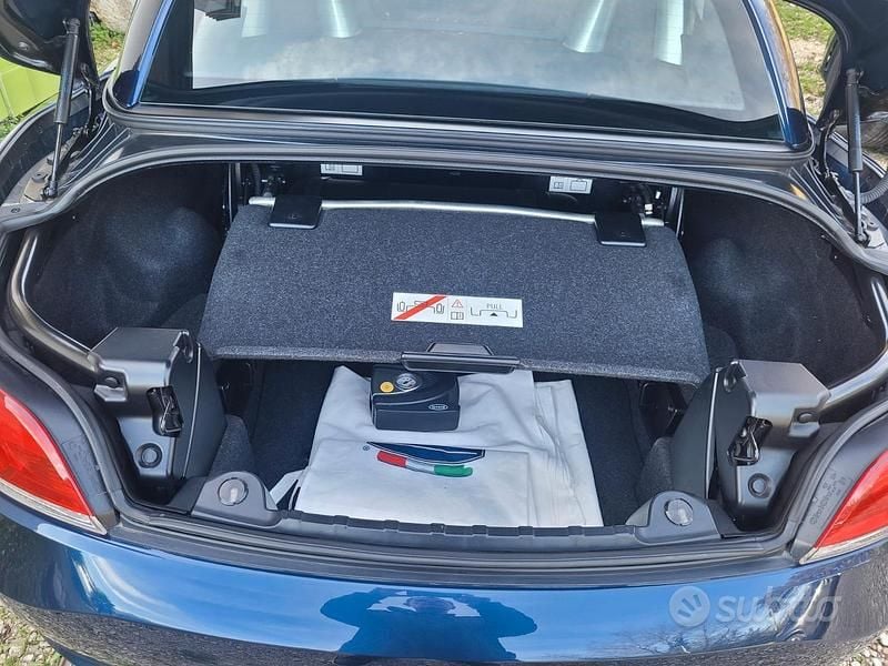 Usata BMW Z4 Efficient Dynamics 204 CV (150 kW) 2010 Blu/azzurro Cabrio