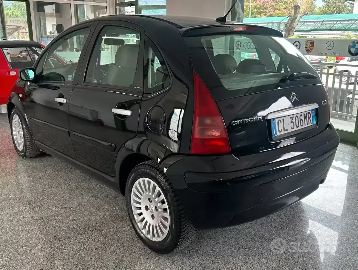 Usata Citroën C3 Exclusive 109 CV (80 kW) 2004 Nero Berlina