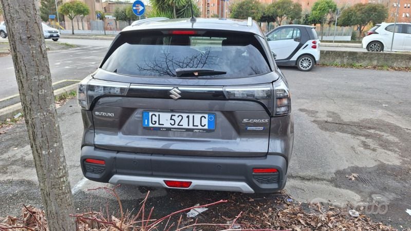 Usata Suzuki SX4 S-Cross 129 CV (94 kW) 2022 Grigio SUV
