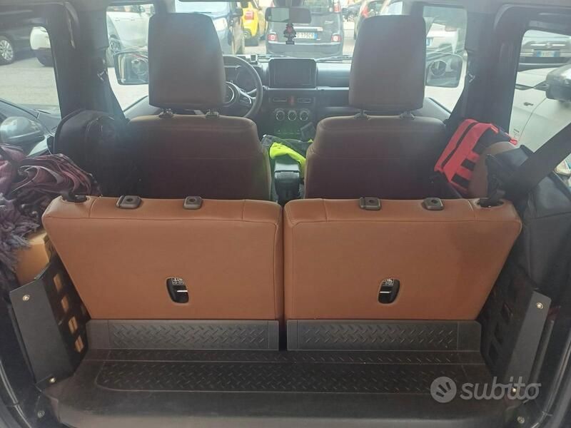 Usata Suzuki Jimny 102 CV (75 kW) 2020 Nero SUV