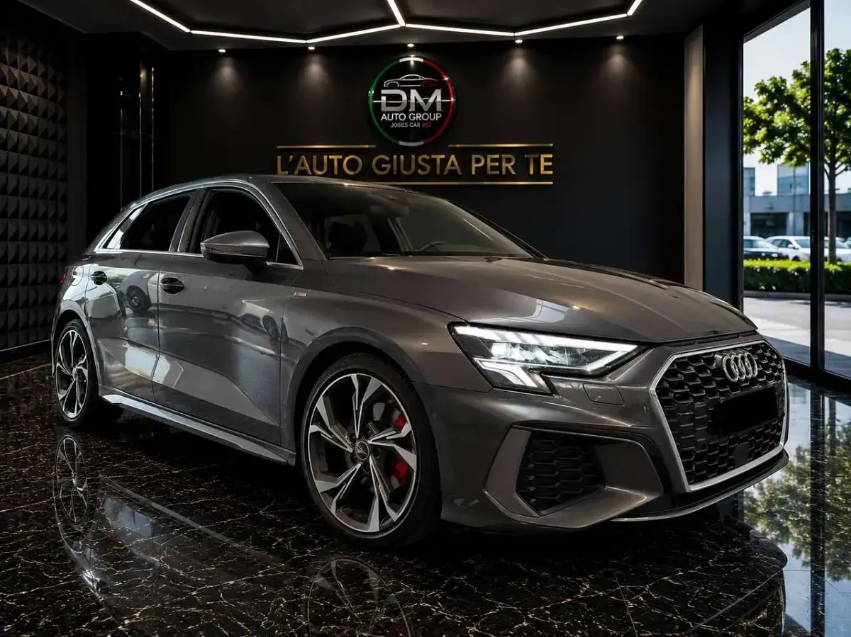 Usata Audi A3 Sport 116 CV (85 kW) 2023 Argento Berlina