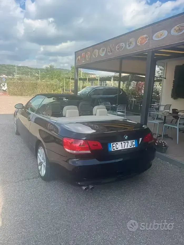 Usata BMW 325 Cabriolet 204 CV (150 kW) 2010 Nero Cabrio