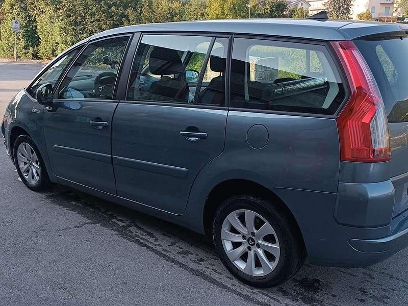 Grigio Usata 2011 Citroën Grand C4 Picasso Seduction Monovolume | 5000 € (Molto cara) - Immagine 1/4