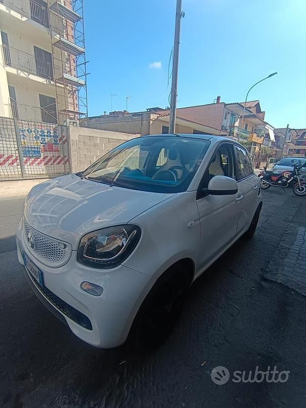 Usata 2015 Smart ForFour Proxy Utilitaria | 8500 € - Immagine 1/4