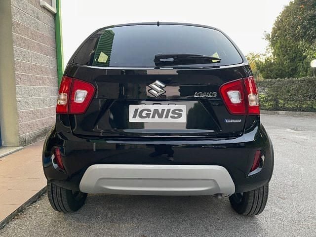 Nouă Suzuki Ignis 83 CP (61 kW) 2025 Negru SUV