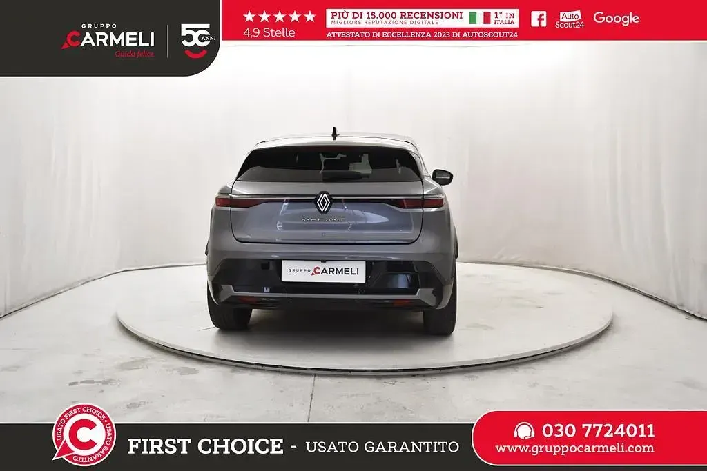 Usado Renault Megane E-Tech Evolution 160 kW (218 CV) 2023 Gris Berlina