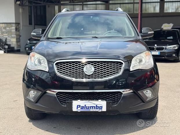 Usata SsangYong Korando 175 CV (128 kW) 2011 Nero SUV