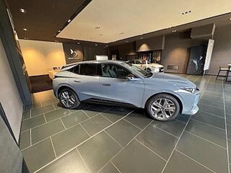 Nouvelle DS Automobiles DS4 136 ch (100 kW) 2025 Gris SUV