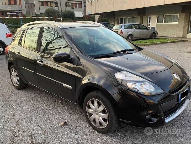Usata Renault Clio II 2010 Nero Berlina