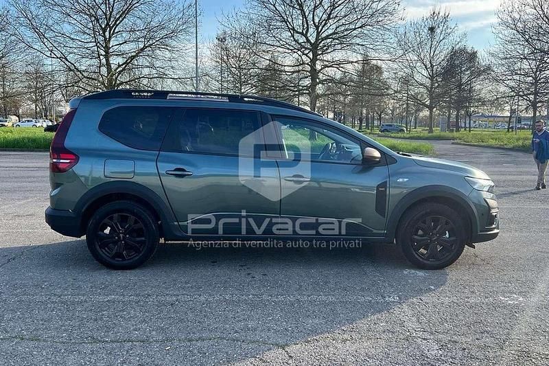 Usata Dacia Jogger Extreme 140 CV (102 kW) 2024 Verde Monovolume