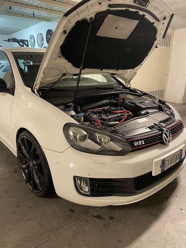 Usata VW Golf VI GTI 211 CV (155 kW) 2010 Utilitaria
