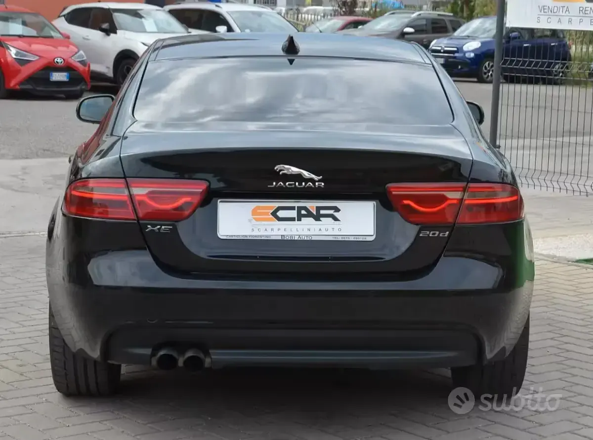 Usata Jaguar XE Pure 179 CV (131 kW) 2017 Nero Berlina
