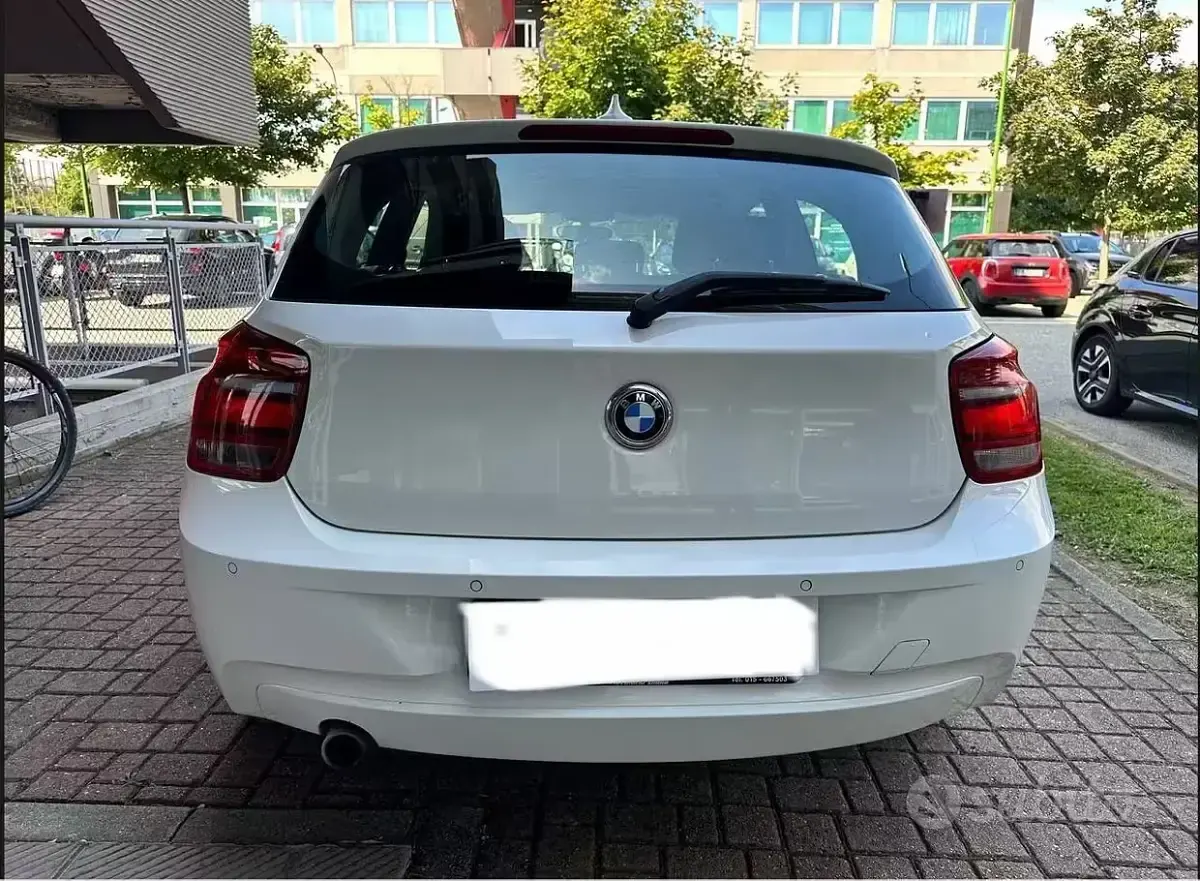 Usata BMW 114 95 CV (69 kW) 2014 Bianco Utilitaria
