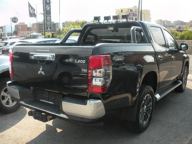 Usata Mitsubishi L200 Intense 150 CV (110 kW) 2022 Nero Pick-up