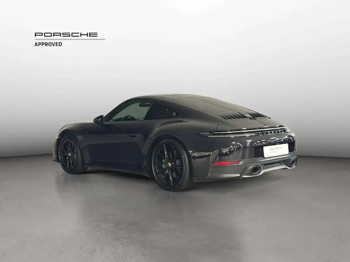 Usata Porsche 992 Sport 394 CV (289 kW) 2024 Nero jet Coupé