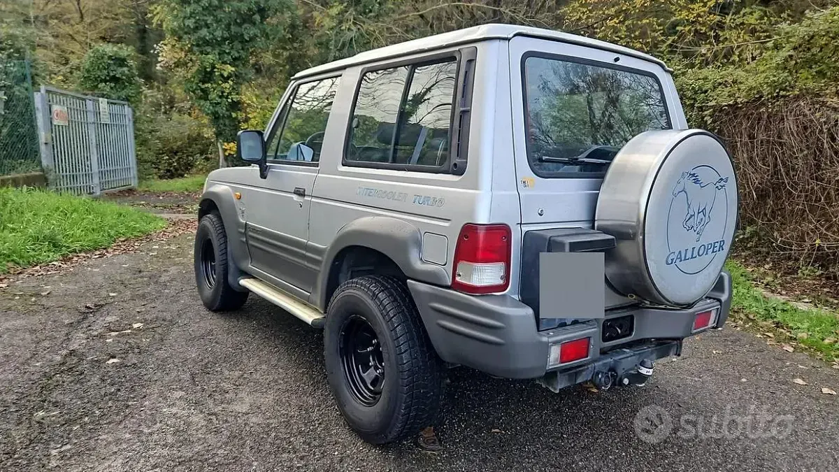 Usata Hyundai Galloper 100 CV (73 kW) 1998 Grigio SUV