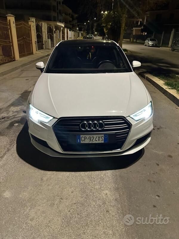 Usata Audi A3 150 CV (110 kW) 2019 Bianco Berlina