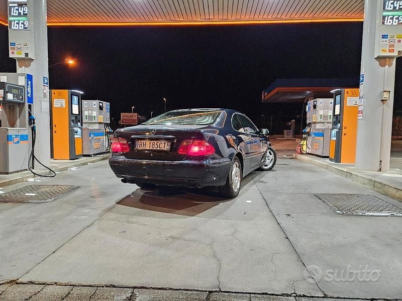 Usata Mercedes CLK230 Elegance 197 CV (144 kW) 2000 Blu Coupé