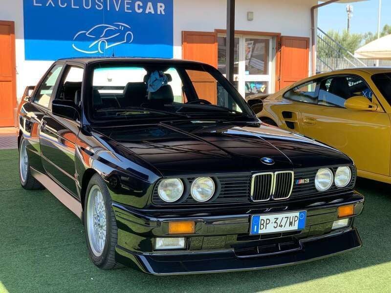 Usata BMW M3 200 CV (147 kW) 1987 Nero Berlina
