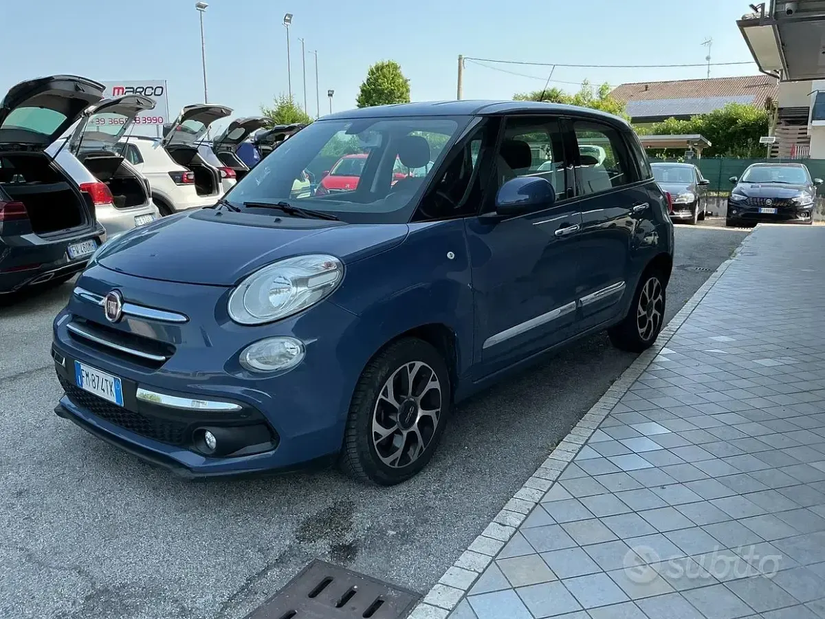 Usata Fiat 500L 120 CV (88 kW) 2017 Bluazzurro Monovolume