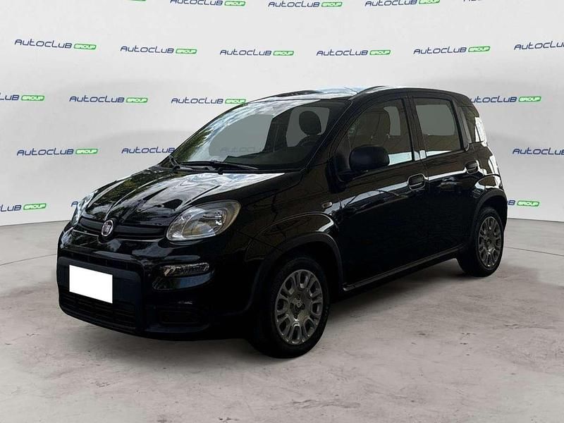 Usata Fiat Panda S 69 CV (50 kW) 2024 Nero seducente (pastello extra Berlina