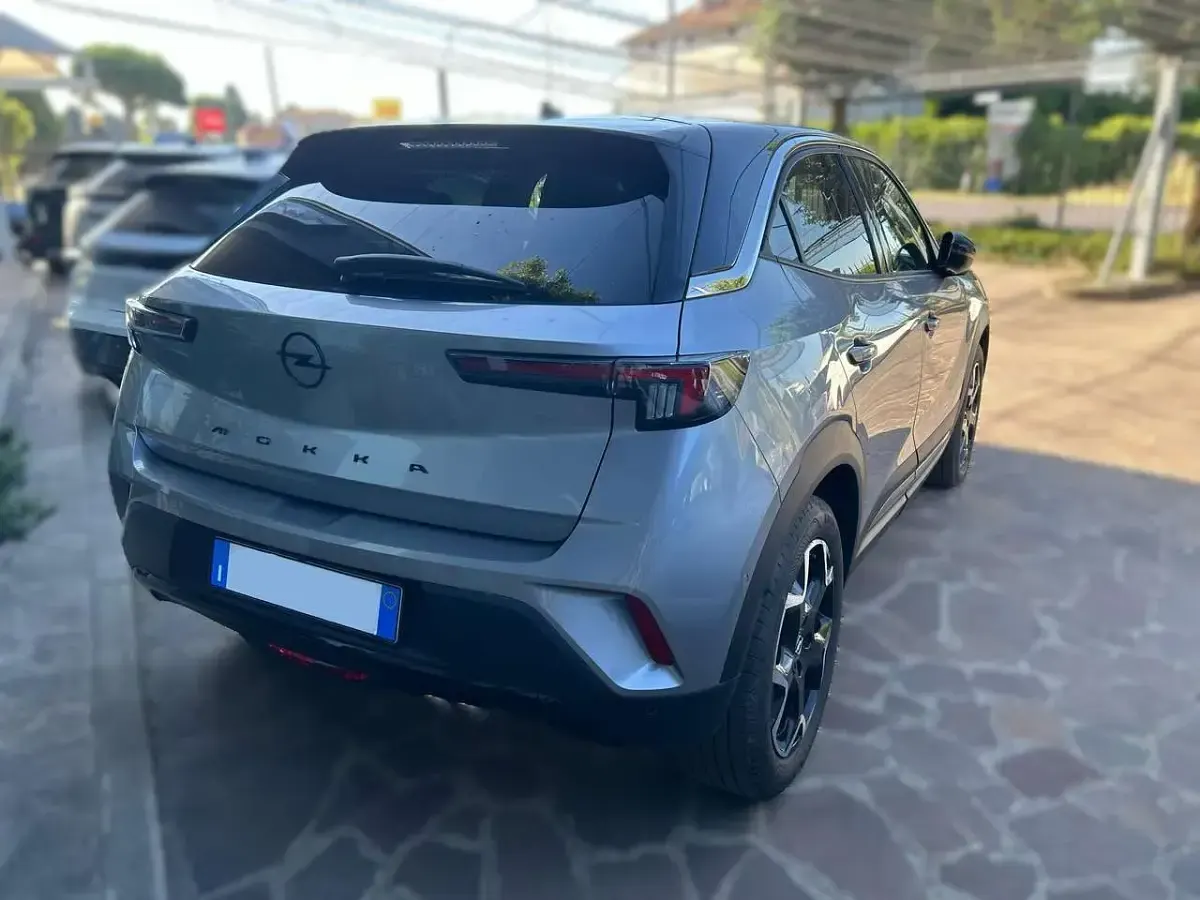 Usata Opel Mokka Ultimate 131 CV (96 kW) 2024 Grigio SUV