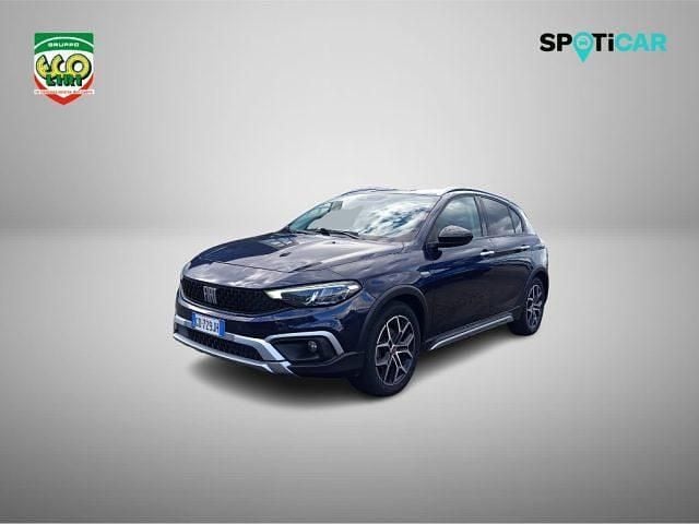 Usata Fiat Tipo Cross 101 CV (74 kW) 2020 Blu Berlina