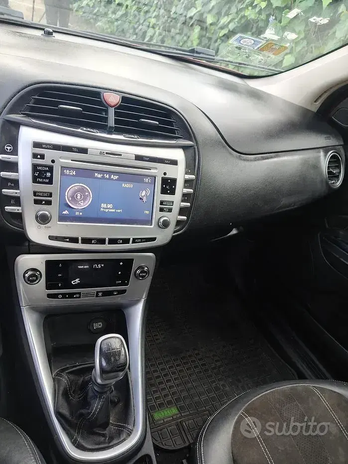 Usata Lancia Delta 190 CV (139 kW) 2010 Rosso Utilitaria
