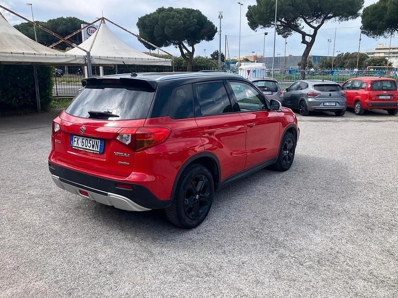 Usata Suzuki Vitara 140 CV (102 kW) 2017 Rosso SUV