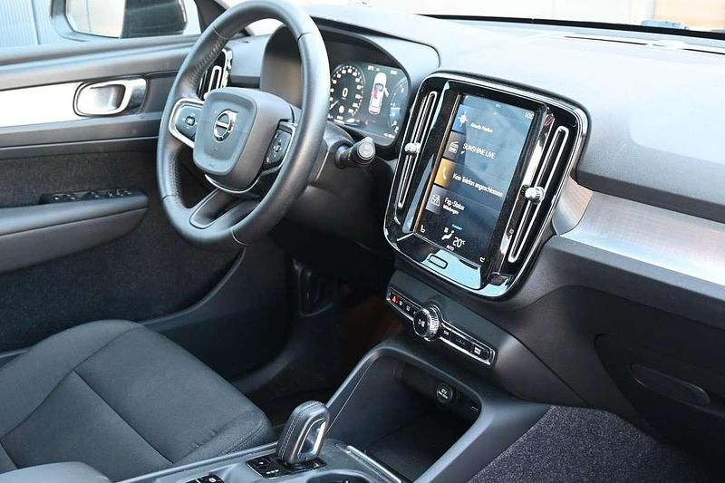 Usata Volvo XC40 Momentum 150 CV (110 kW) 2019 SUV