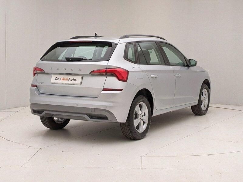 Używany Skoda Kamiq Ambition 110 KM (80 kW) 2021 Szary SUV