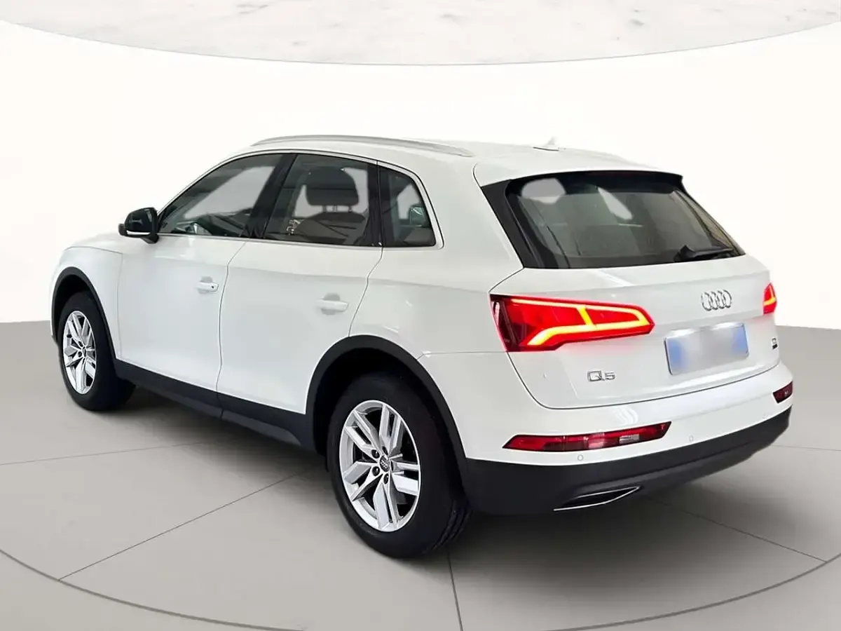 Usata Audi Q5 Design 190 CV (139 kW) 2017 Bianco ibis SUV