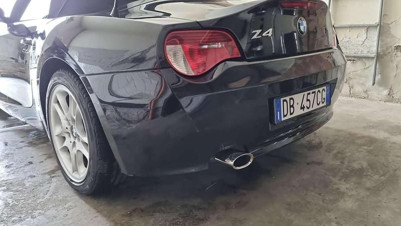 Usata BMW Z4 150 CV (110 kW) 2006 Nero Cabrio