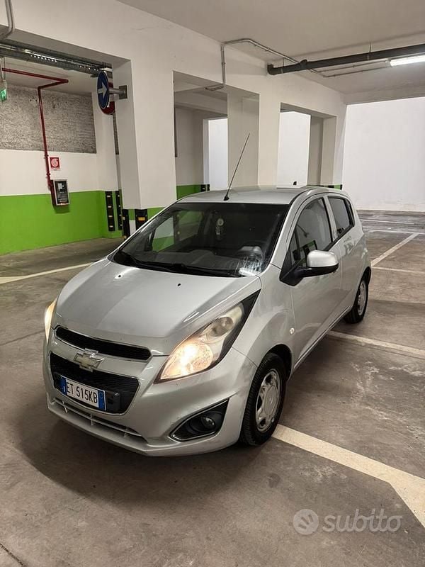 Usata Chevrolet Spark 68 CV (50 kW) 2013 Grigio Utilitaria