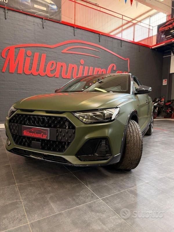 Usata Audi A1 Comfort 150 CV (110 kW) 2020 Verde SUV