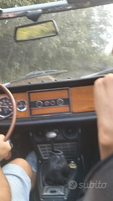 Usata Fiat 124 Spider Sport 90 CV (66 kW) 1960 Rosso Cabrio