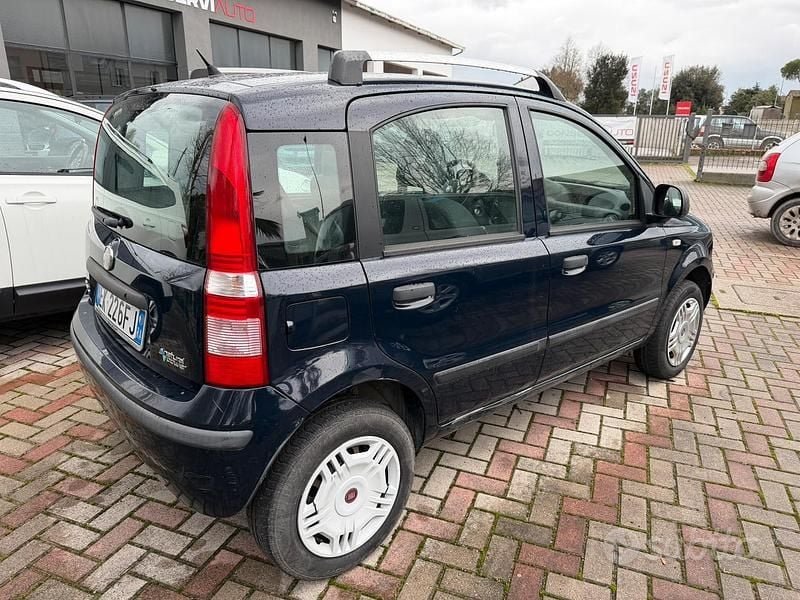 Usata Fiat Panda 60 CV (44 kW) 2011 Blu Utilitaria