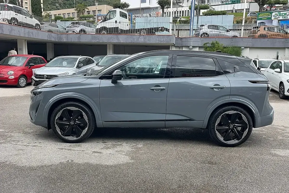 Nuova Nissan Qashqai 158 CV (116 kW) 2026 Xexceramic grey/t.nero SUV