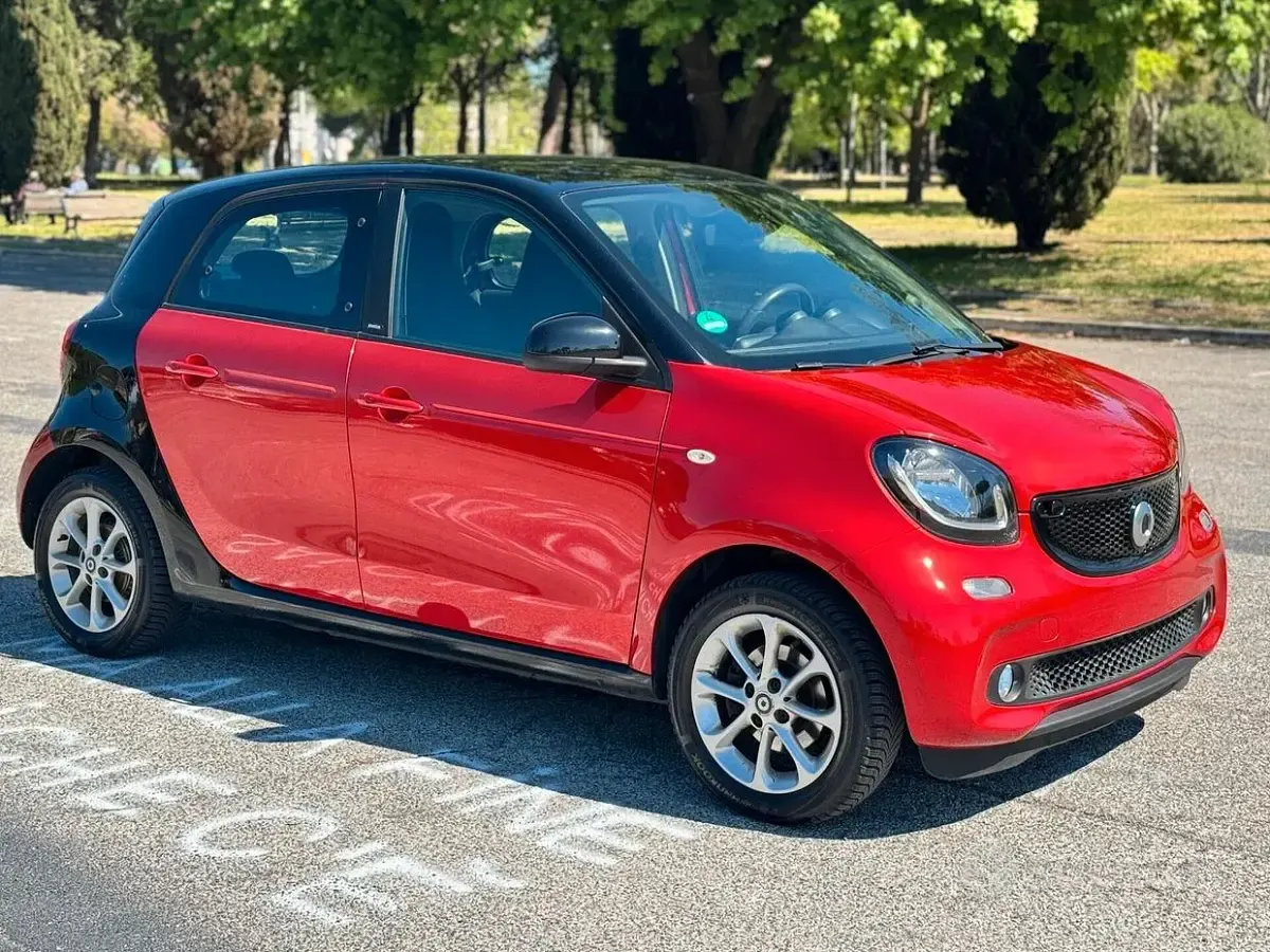 Usata Smart ForFour Passion 71 CV (52 kW) 2015 Other Utilitaria