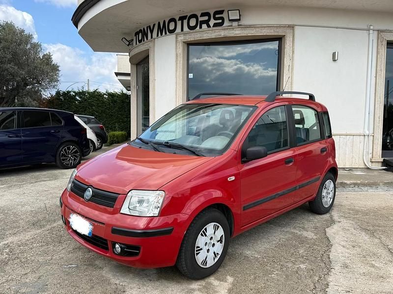 Usata Fiat Panda Dynamic 59 CV (43 kW) 2004 Rosso Utilitaria