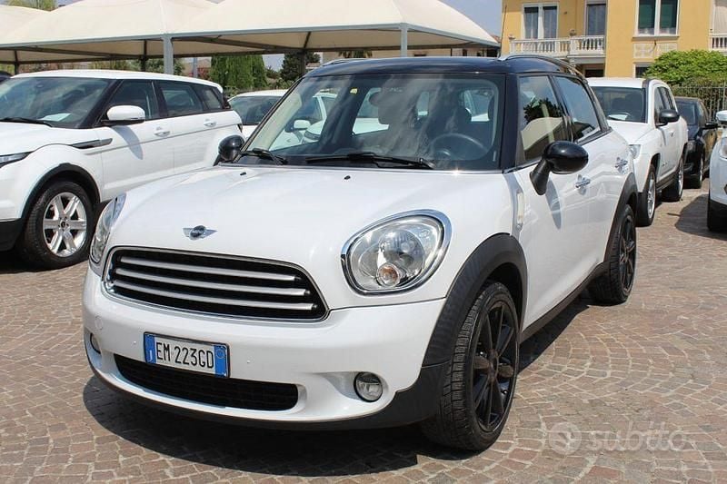 Usata Mini Cooper Countryman 122 CV (89 kW) 2011 Bianco SUV
