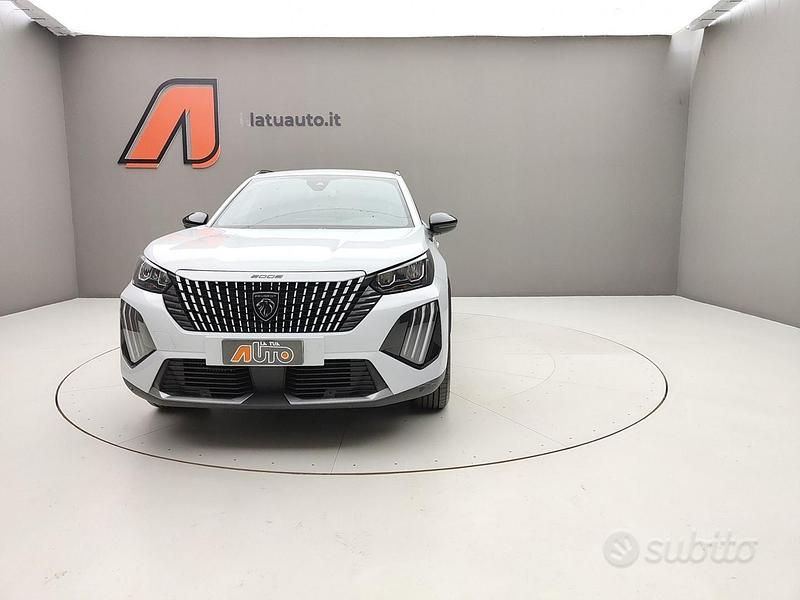 Nuova Peugeot 2008 Allure 130 CV (95 kW) 2025 Bianco SUV